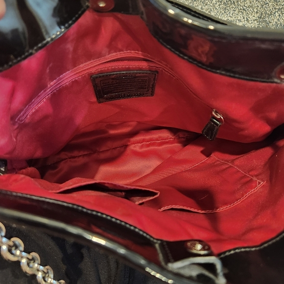 Coach - Picture 6 of 8